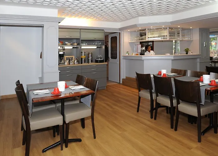 La Dent-du-midi Hôtel&restaurant Hotel 2*