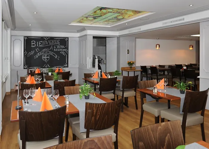 La Dent-du-midi & Restaurant Hotel Saint-Maurice