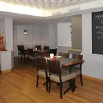 Hotel La Dent-du-midi & Restaurant Saint-Maurice