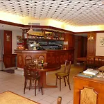 La Dent-du-midi & Restaurant Hotel