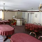 Hotel La Dent-du-midi & Restaurant Saint-Maurice
